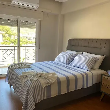 Marmaris'te Oezel Havuzlu 别墅 *