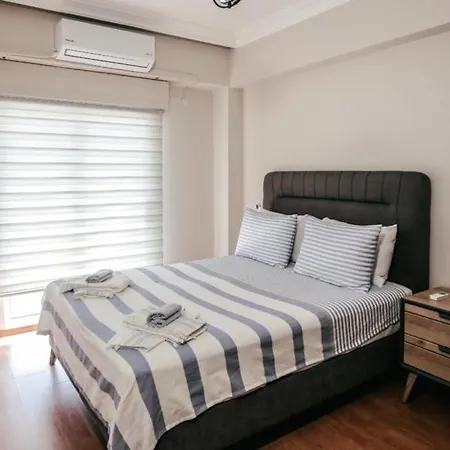 Marmaris'te Oezel Havuzlu 别墅 *